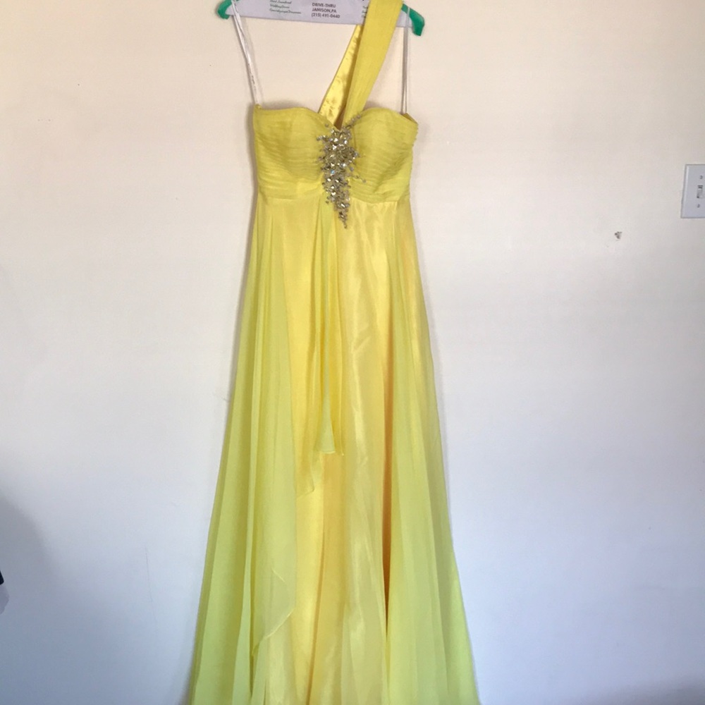 Beautiful bright yellow beaded gown